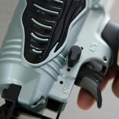 Metabo HPT NT65M2SM 16-Gauge 2-1/2 In. Oil-Free Straight Finish Nailer Kit -JET Sales Shop mhpnnt65m2sm e