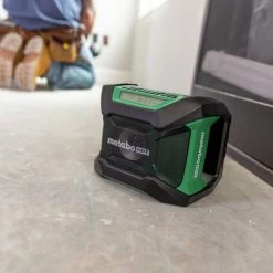 Metabo HPT UR18DAQ4M MultiVolt 18V Lithium-Ion Cordless Bluetooth Radio (Tool Only) -JET Sales Shop mhpnur18daq4m e